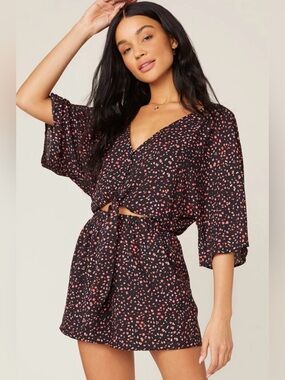 BB Dakota Black Pink Printed Tie Front Romper Women's Small